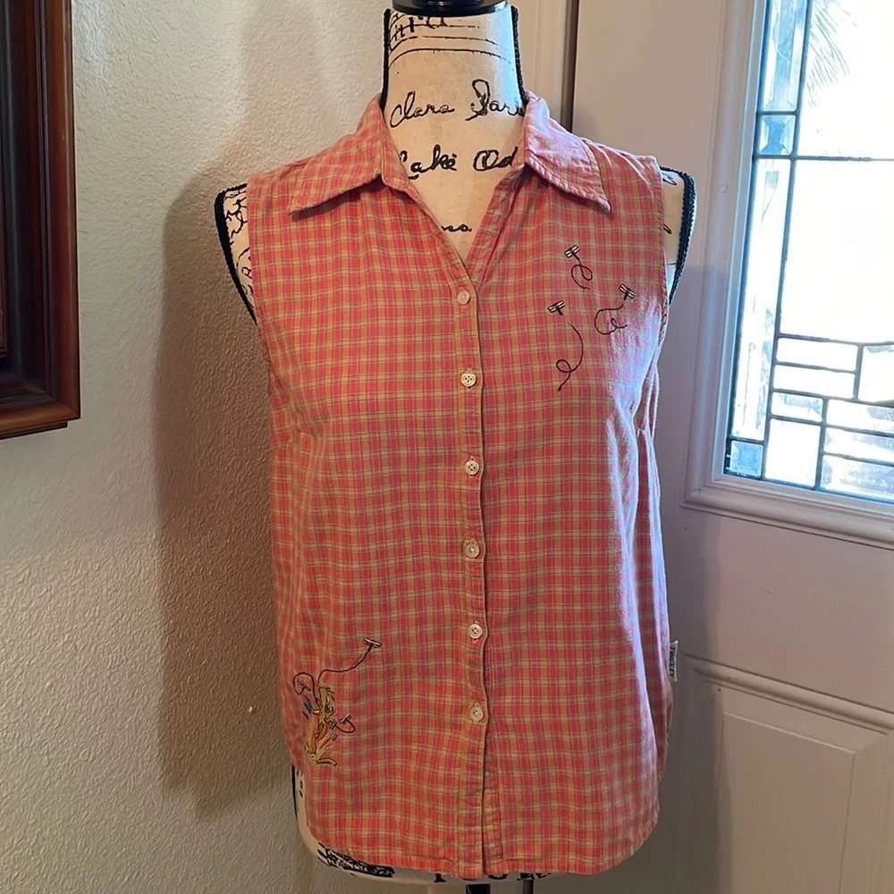 Tweety collared button down sleeveless top. Sz small - Picture 1 of 12